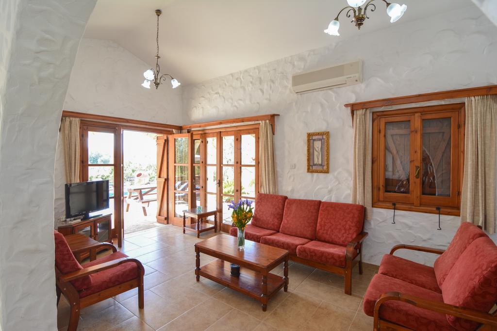 La Estancia Полис Екстериор снимка