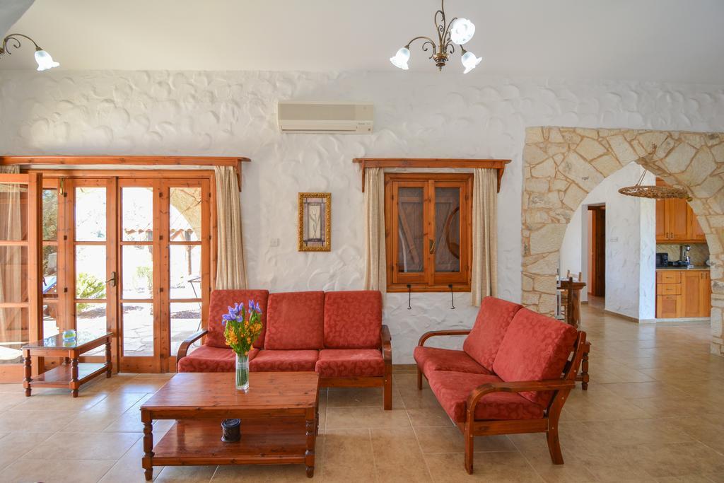 La Estancia Полис Екстериор снимка
